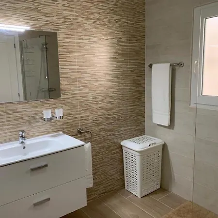Holiday home Mit Privatpool Fuer 4 Personen Ca 120 Qm In Calp, Valencia Costa Blanca *